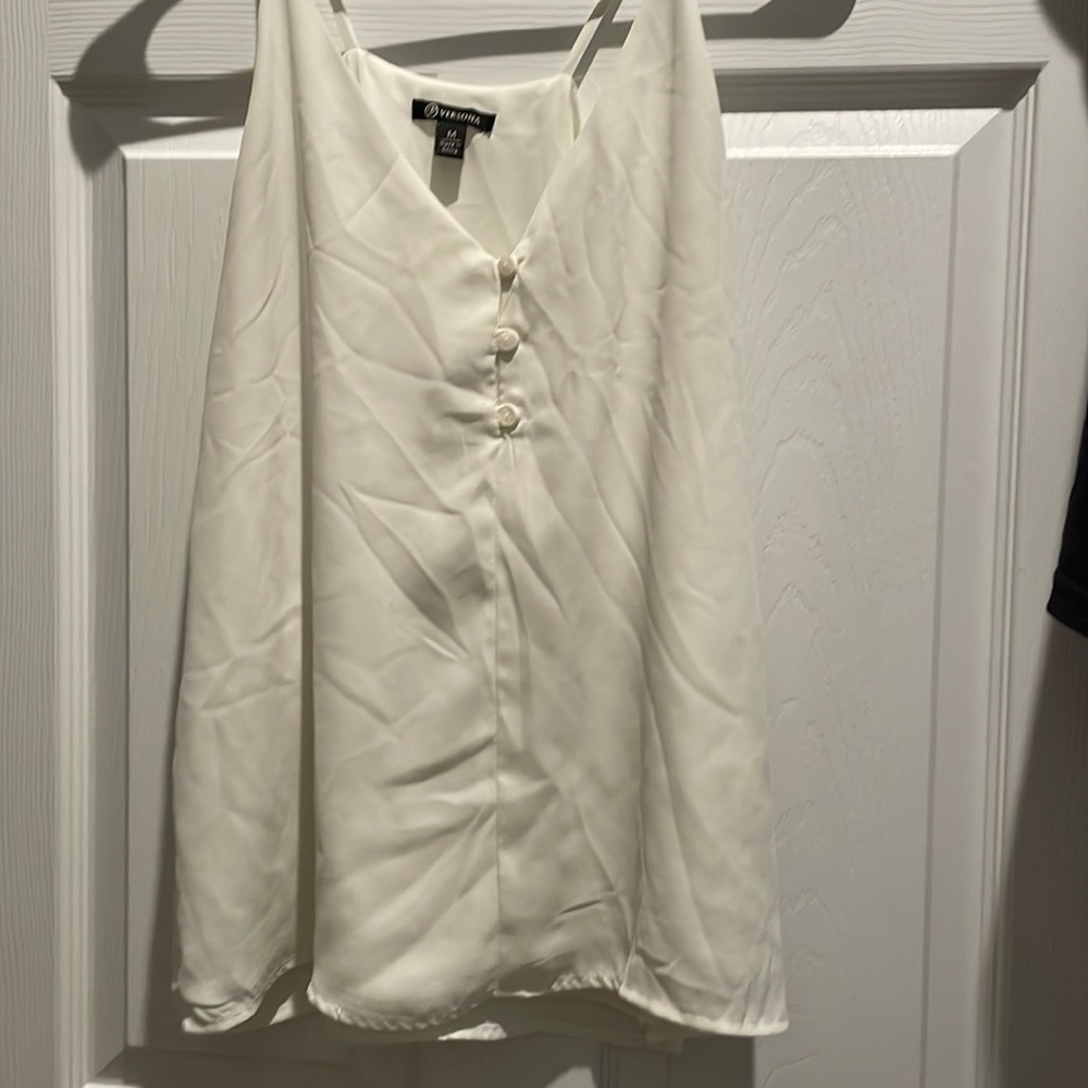 White versona M top